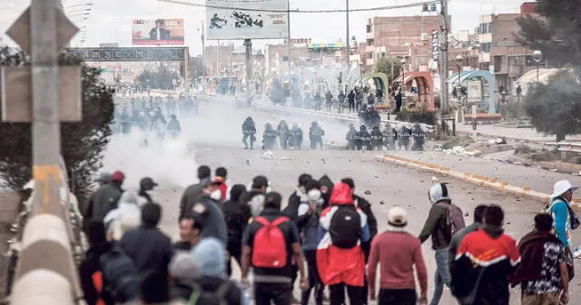 Peruanos rechazan gobierno de Dina Boluarte.