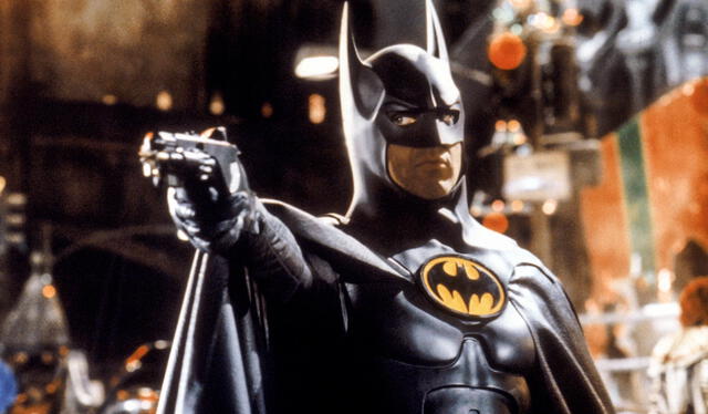 Keaton interpretó al ‘caballero de la noche’ en “Batman” (1989) y en “Batman regresa” (1992), ambas dirigidas por Tim Burton. Foto: Warner Bros.    