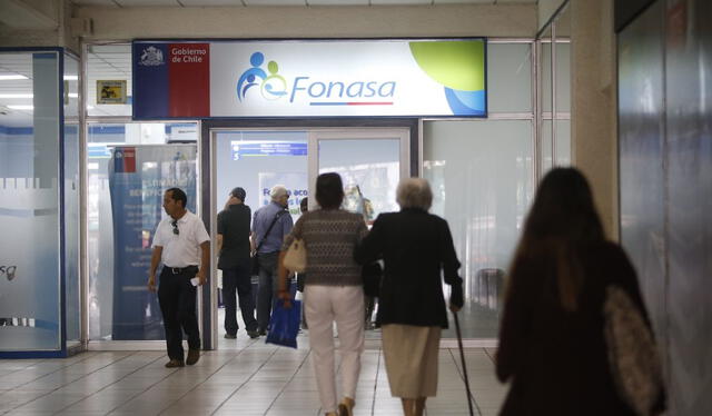 Fonasa facilita la&nbsp;atención solidaria&nbsp;de miles de personas carentes de recursos. Foto: web2   