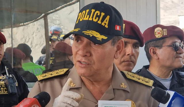 Comandante Angulo asegura que el operativo de este sábado es un golpe importante para la delincuencia. Foto: Paolo Zegarra/La República   