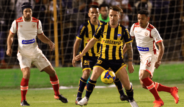 Pablo Lavandeira fue, aparte del 'Che' Beltrán, el único extranjero que jugó con regularidad en Sport Rosario 2017. Foto: Archivo GLR   
