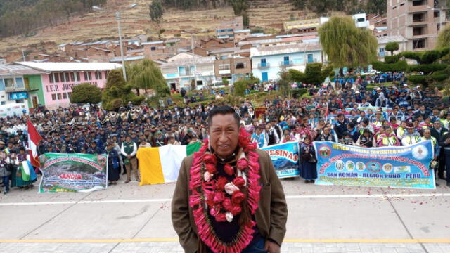  Vicente Alanoca, catedrático de la UNA Puno. Foto: Facebook/Vicente Alanoca   