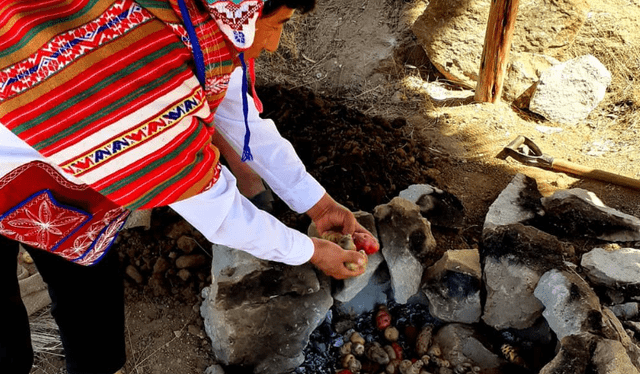 Se puede comer la tradicional pachamanca en el restaurante "Que riquito está". Foto: Qué riquito está/Instagram   