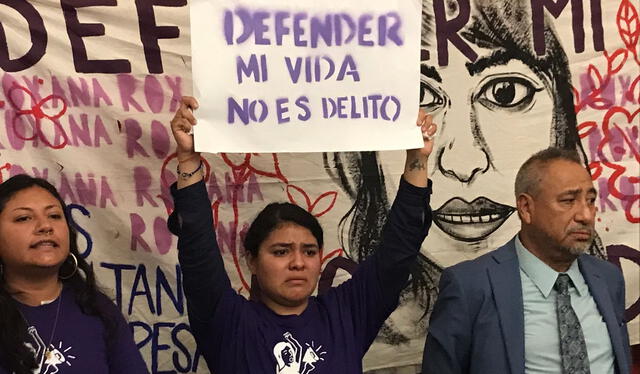 Roxana Ruiz en una manifestación que apoyaba su libertad. Foto: La Lista   