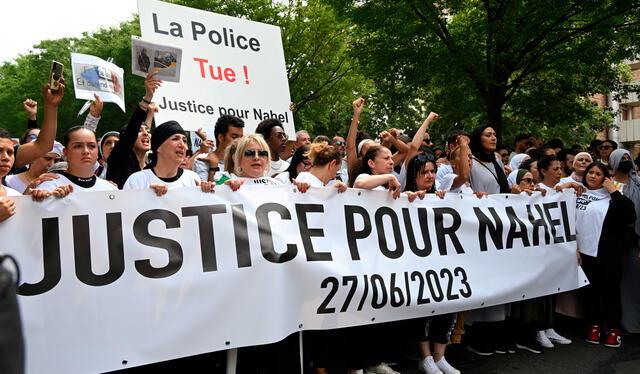 Los franceses exigen justicia por la muerte de un adolescente a manos de la Policía. Foto: AFP   