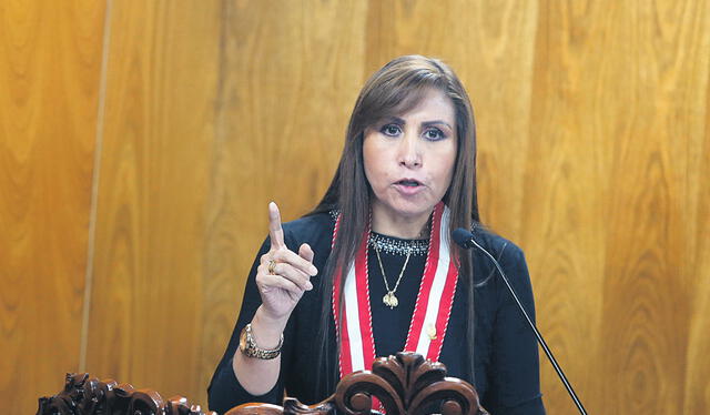 La fiscal de la Nación, Patricia Benavides, es cuestionada por las presuntas irregularidad en sus tesis. Foto: Ministerio Público.   