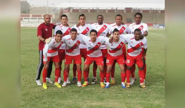 César Rivas disputó 376' en 5 partidos con Alfonso Ugarte en 2013. Foto: DeChalaca César Rivas disputó 376' en 5 partidos con Alfonso Ugarte en 2013. Foto: DeChalaca