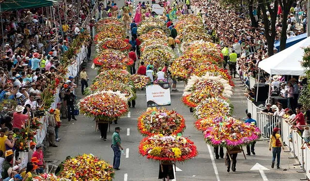 Medellín se pone colorido con el 'Desfile de Silleteros'. Foto: Colombia turismo   