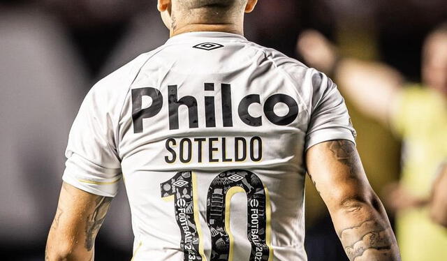 Soteldo jugó la final de la Copa Libertadores 2021 con Santos. Foto: Santos FC.   