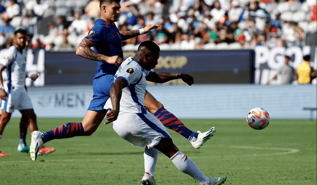 Harold Cummings jugó los 120 minutos en la semifinal de la Copa Oro 2023 ante Estados Unidos. Foto: EFE   