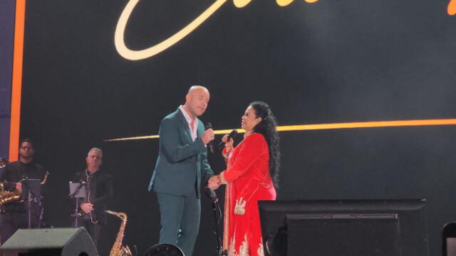 Eva Ayllón junto a Gian Marco en el Estadio San Marcos. Foto: María Pía Ponce / La República    