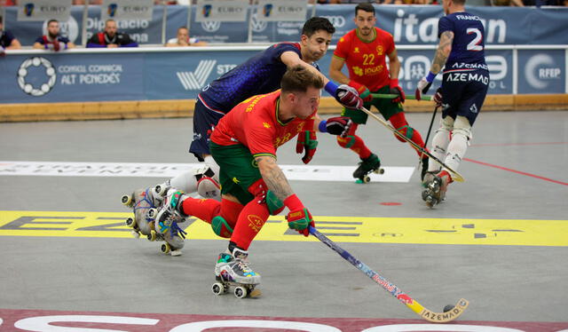Portugal venció 5-3 a Francia en la primera semifinal. Foto: WSE Rink Hockey / Twitter   