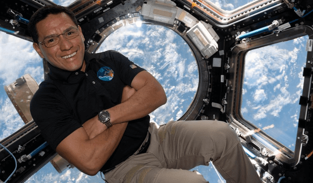  El astronauta Frank Rubio tiene 47 años de edad . Foto: NASA   