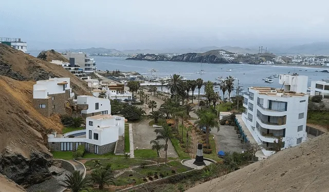 El distrito de Santa María del Mar destaca por estar ubicado frente al océano Pacífico. Foto: captura de YouTube/César Turismo   