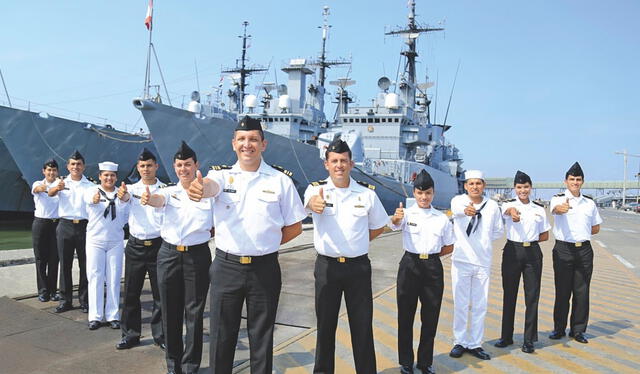  El trabajo en la Marina de Guerra del Perú honra a los valerosos héroes de la historia nacional. Foto: Suplementos Marina de Guerra del Perú   