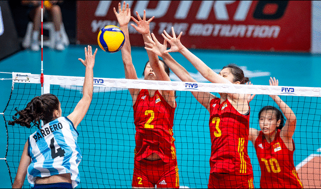 Argentina pudo hacer poco frente al poderío chino. Foto: Volleyball World   