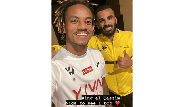 André Carrillo junto a Madallah Al-Olayan en la previa del Al Hilal vs. Al-Ittihad de este sábado. Foto: Instagram André Carrillo   