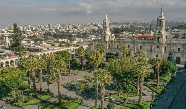 Arequipa figura entre los 5 mejores destinos turísticos del Perú, según ChatGPT. Foto: El Peruano    