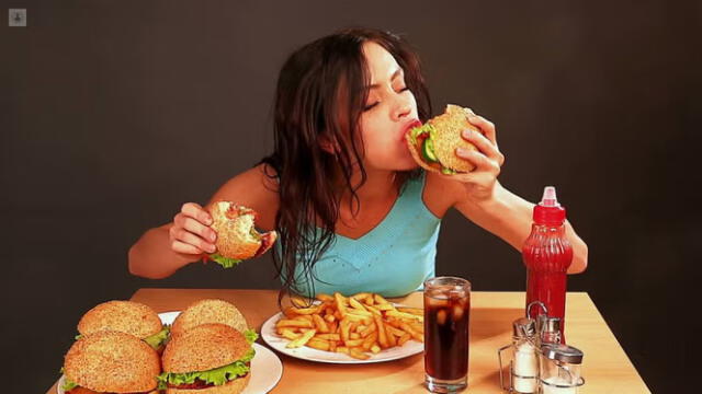  Estos son los riesgos de comer por ansiedad. Foto: difusión   