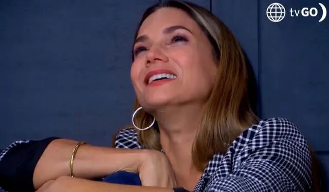 Macarena lloró después de ver a Joel besar a 'Patty' en 'Al fondo hay sitio'. Foto: América TV   