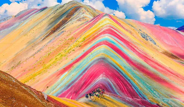 La montaña de Siete Colores está ubicada a unos minutos de la ciudad del Cusco. Foto: LR/archivo 