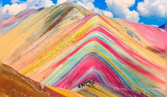 La montaña de Siete Colores está ubicada a unos minutos de la ciudad del Cusco. Foto: LR/archivo 
