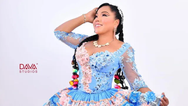  Rosita de Espinar tiene más de 15 años de carrera musical. Foto: Facebook Rosita de Espinar<br>   