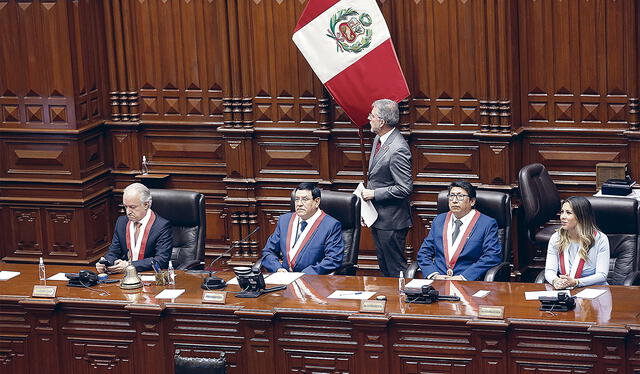  El fujicerronismo y sus aliados ya tienen la Mesa Directiva. Ahora van por las comisiones del Congreso en el periodo anual de sesiones 2023-2024. Foto: Antonio Melgarejo/La República   