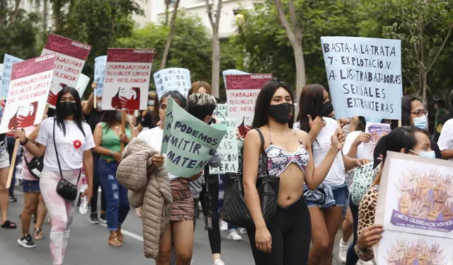 Las trabajadoras sexuales tienen más probabilidades de contraer el VIH. Foto: Archivo/La República   