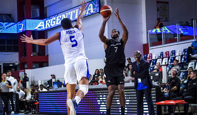 Buddy Hield fue una de las figuras de Bahamas en la victoria por 109-68 sobre Cuba. Foto: FIBA   