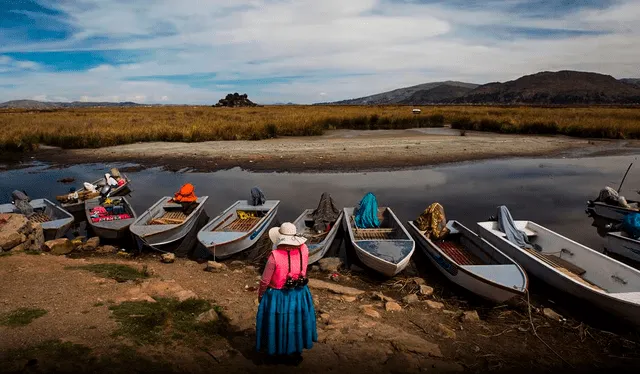  La extrema sequía amenaza el lago Titicaca. Foto: El País    