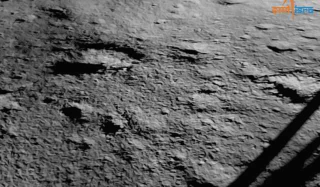  Primera fotografía de la nave india Vikram en la superficie del polo sur lunar. Foto: ISRO  