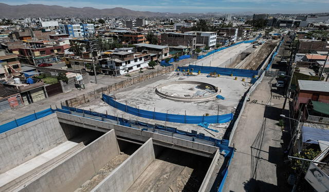 La obra Intercambio Vial Bicentenario de Arequipa comprende la construcción de puentes. Foto: Rodrigo Talavera   