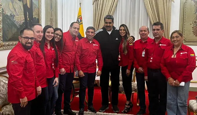  Nicolás Maduro junto con los directivos de Pdvsa. Foto: X/@NicolasMaduro<br><br>    