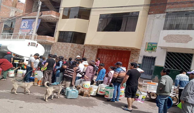  Los cusqueños afectados por la falta de agua se beneficiarán con la obra. Foto: SedaCusco    