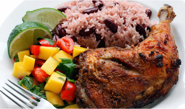 El pollo jerk es una receta tradicional de Jamaica. Foto: comerbeber   