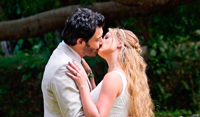 ‘Tierra de esperanza’ culmina su historia con el beso de María Teresa con Santos luego de su boda. Foto: Instagram Tierra de esperanza   