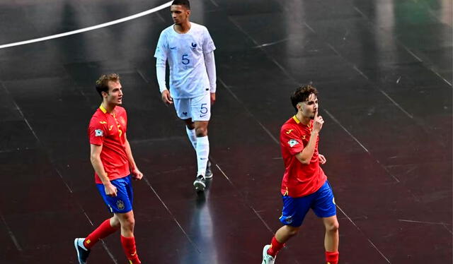 España derrotó 5-2 a Francia en la tercera fecha del Europeo. Foto: UEFA   