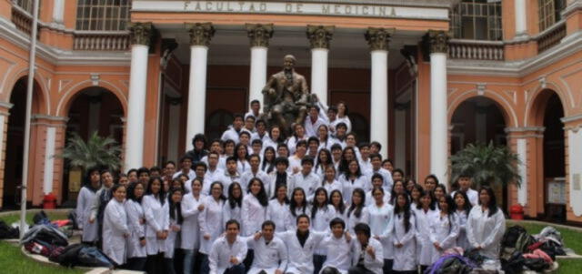  Alumnos de Medicina de la Universidad Nacional de San Marcos. Foto: UNMSM   