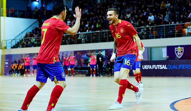 España clasificó a la Ronda Élite como líder del grupo A, con cuatro victorias. Foto: RFEF   