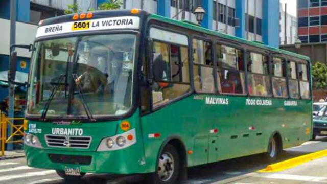 Centro de Lima, bus, carro, transporte público