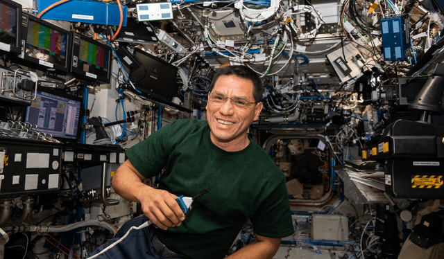  El astronauta Frank Rubio en la Estación Espacial Internacional. Foto: NASA   