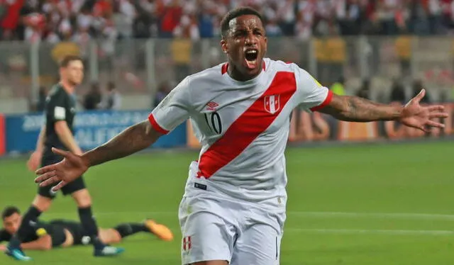 Jefferson Farfán es uno de los futbolistas peruanos más queridos del Perú. Foto: Facebook   