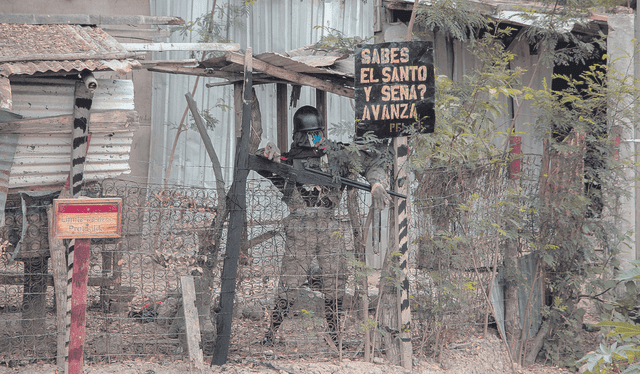  Mafias. En Ecuador existen avisos para negociar el pase. Foto: difusión    