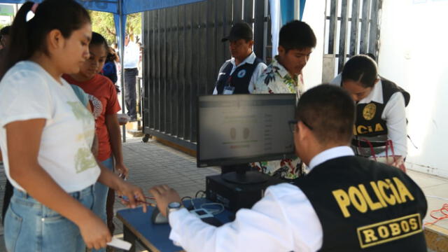  PNP y Fiscalía garantizó el correcto examen de admisión UNP. Foto: UNP    