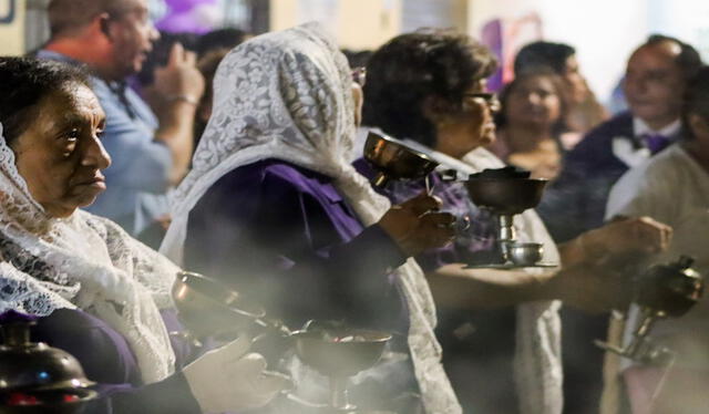  La procesión del Señor de los Milagros fortalece la fe. Fotos: Hermandad del Señor de los Milagros    