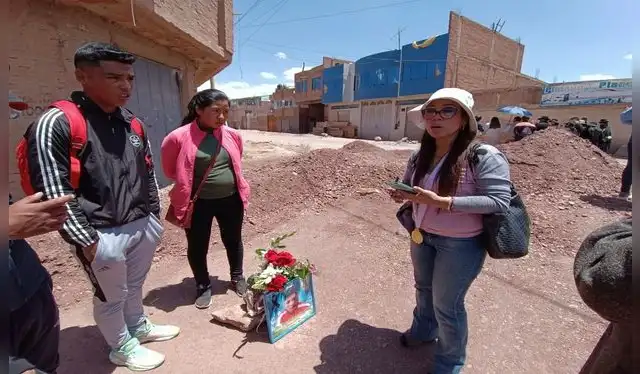 Fiscal dialogó con familiares de víctimas. Foto: La República Fiscal dialogó con familiares de víctimas. Foto: La República