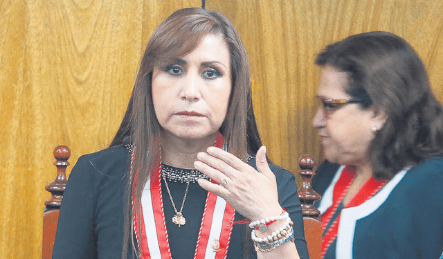 Foto: Patricia Benavides evitó dar detalle sobre su viaje.   