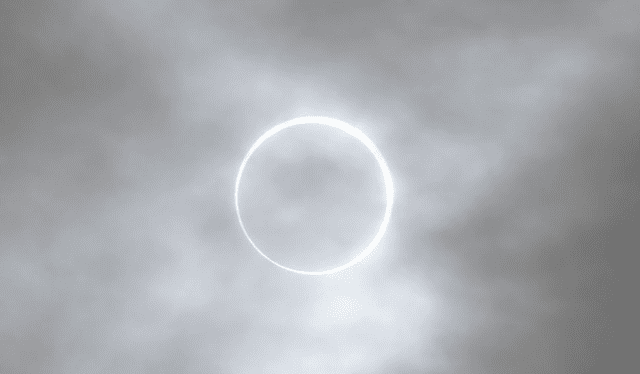 Fotografía del último eclipse solar anular desde Estados Unidos. Foto: Agencia Anadolu 