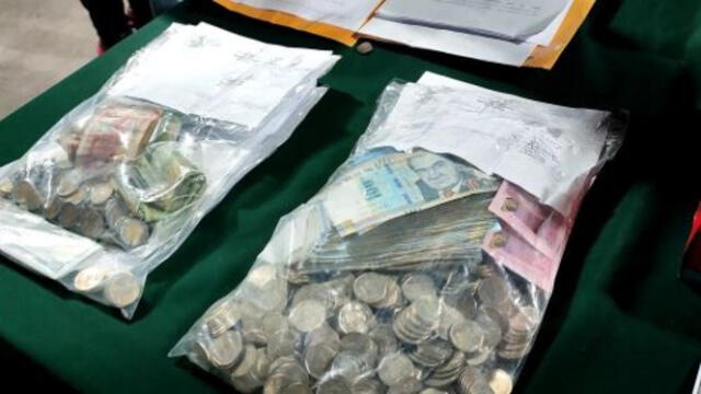  Los delincuentes fueron incautados con este dinero. Foto: Andina   